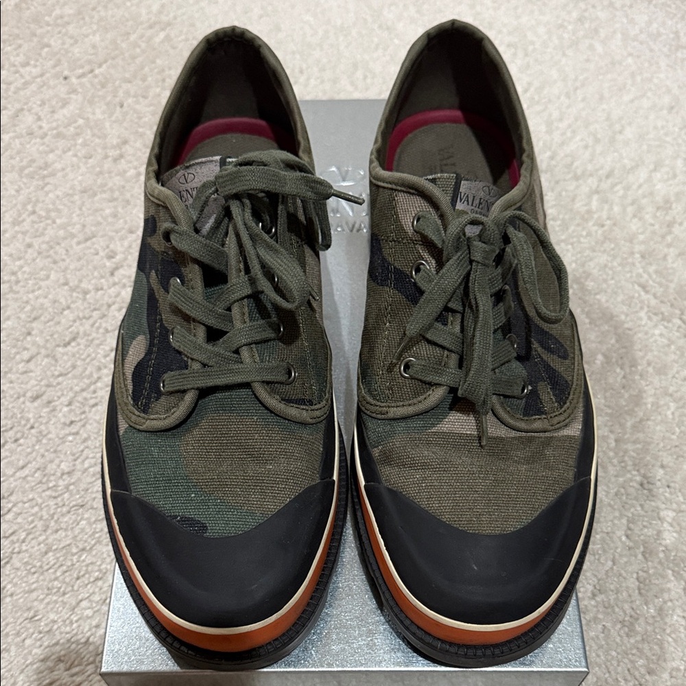 Valentino Garavani Men’s Camouflage Low-Top Sneakers in Olive, Black and Brown